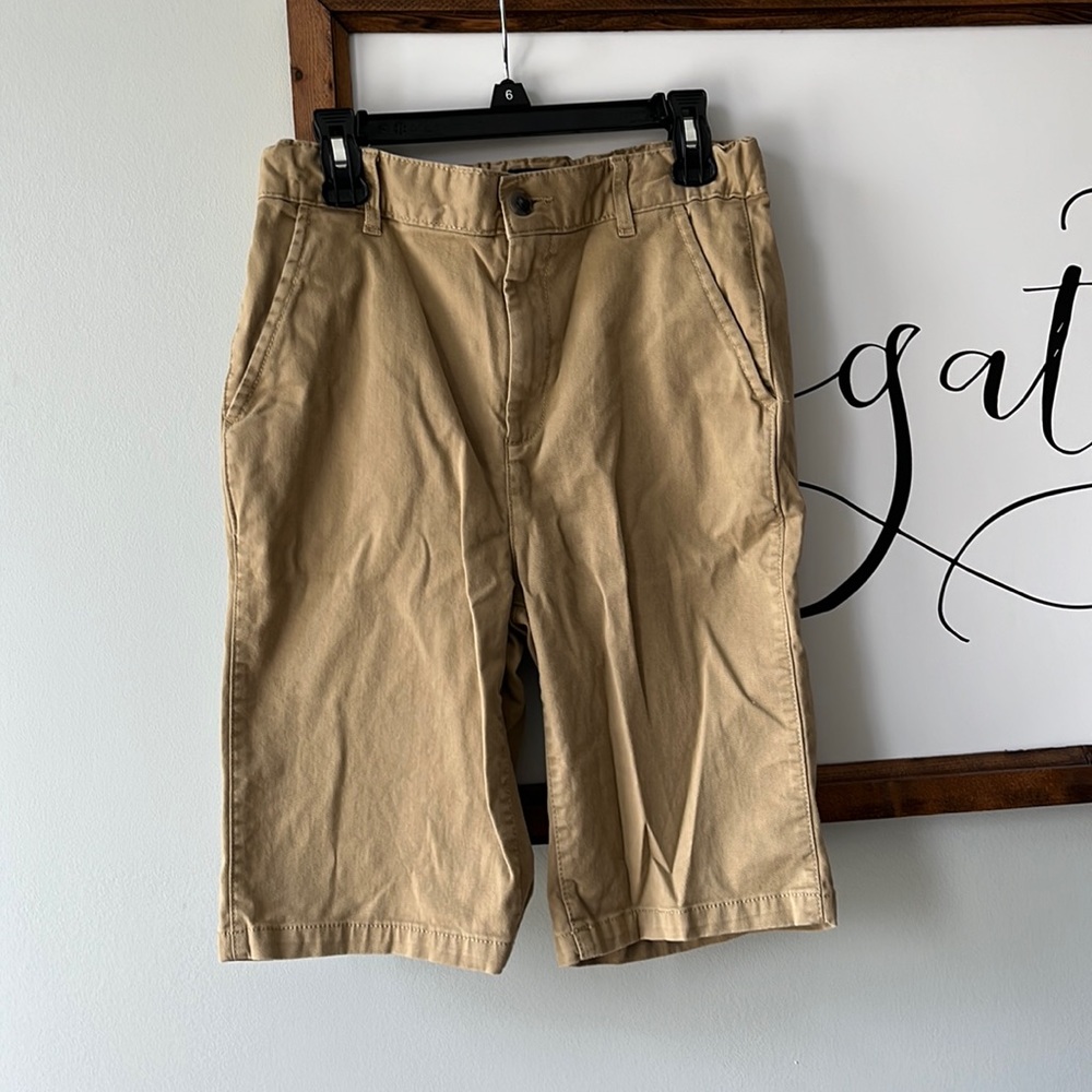 Children’s Place boys khaki shorts